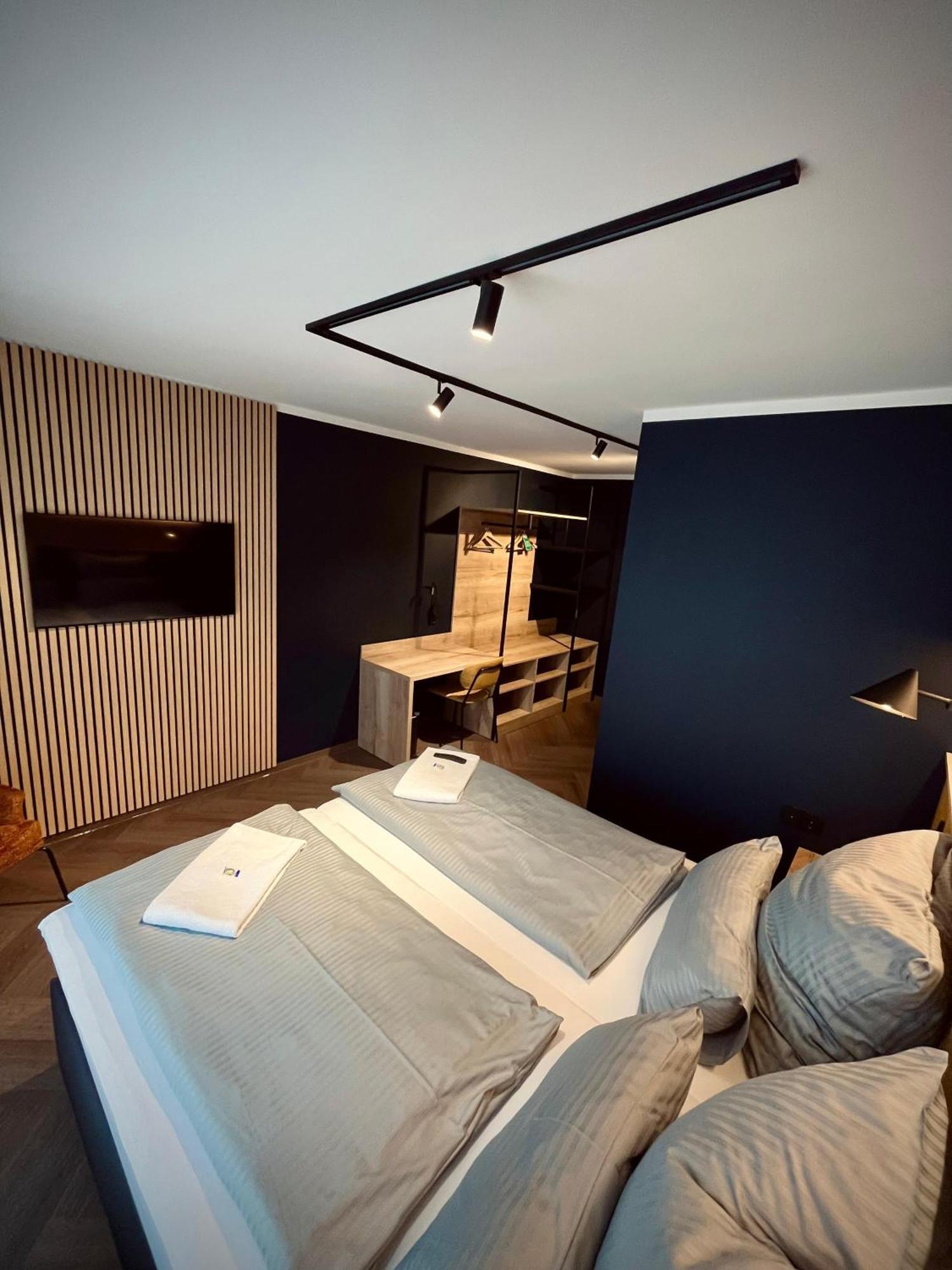Sleps Ostello Augusta